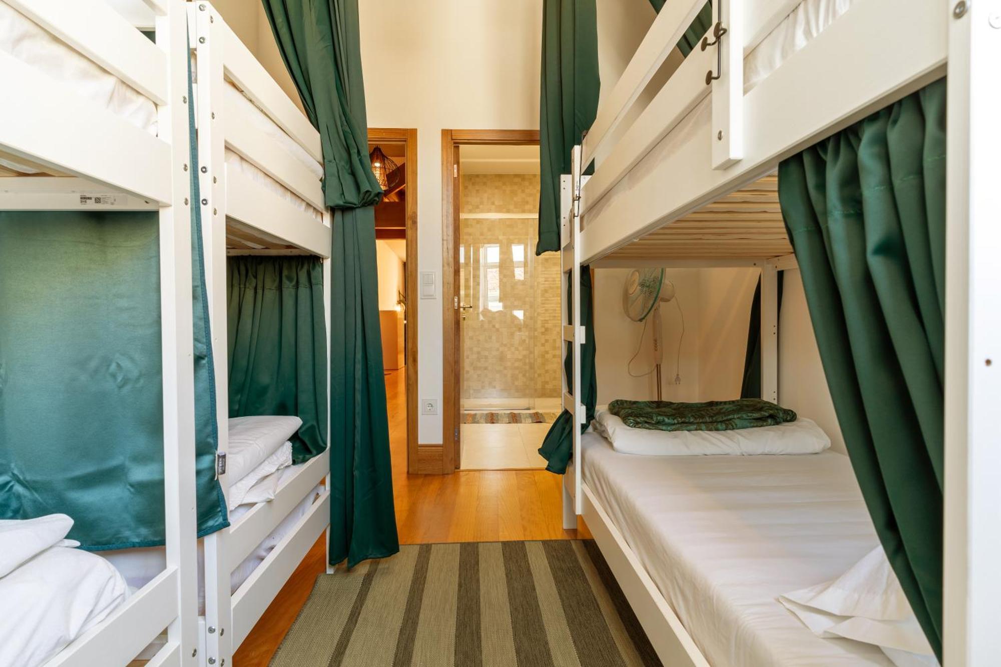 Cozy Nest Hostel Porto Dış mekan fotoğraf