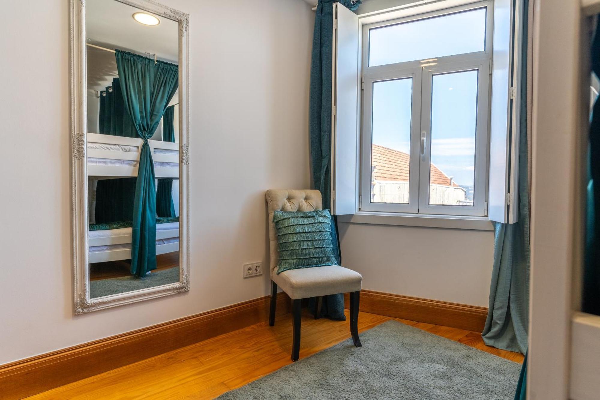 Cozy Nest Hostel Porto Dış mekan fotoğraf