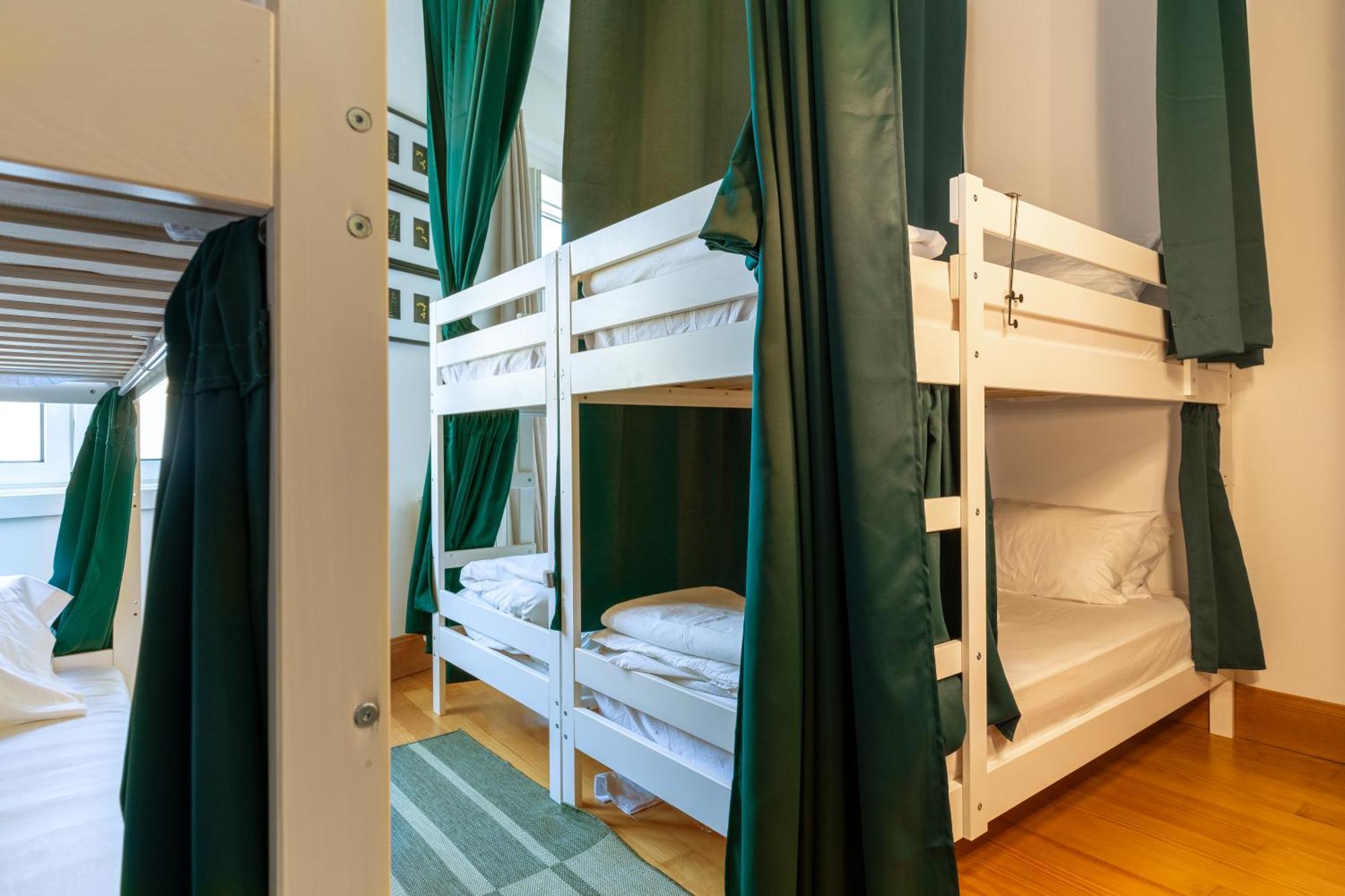 Cozy Nest Hostel Porto Dış mekan fotoğraf
