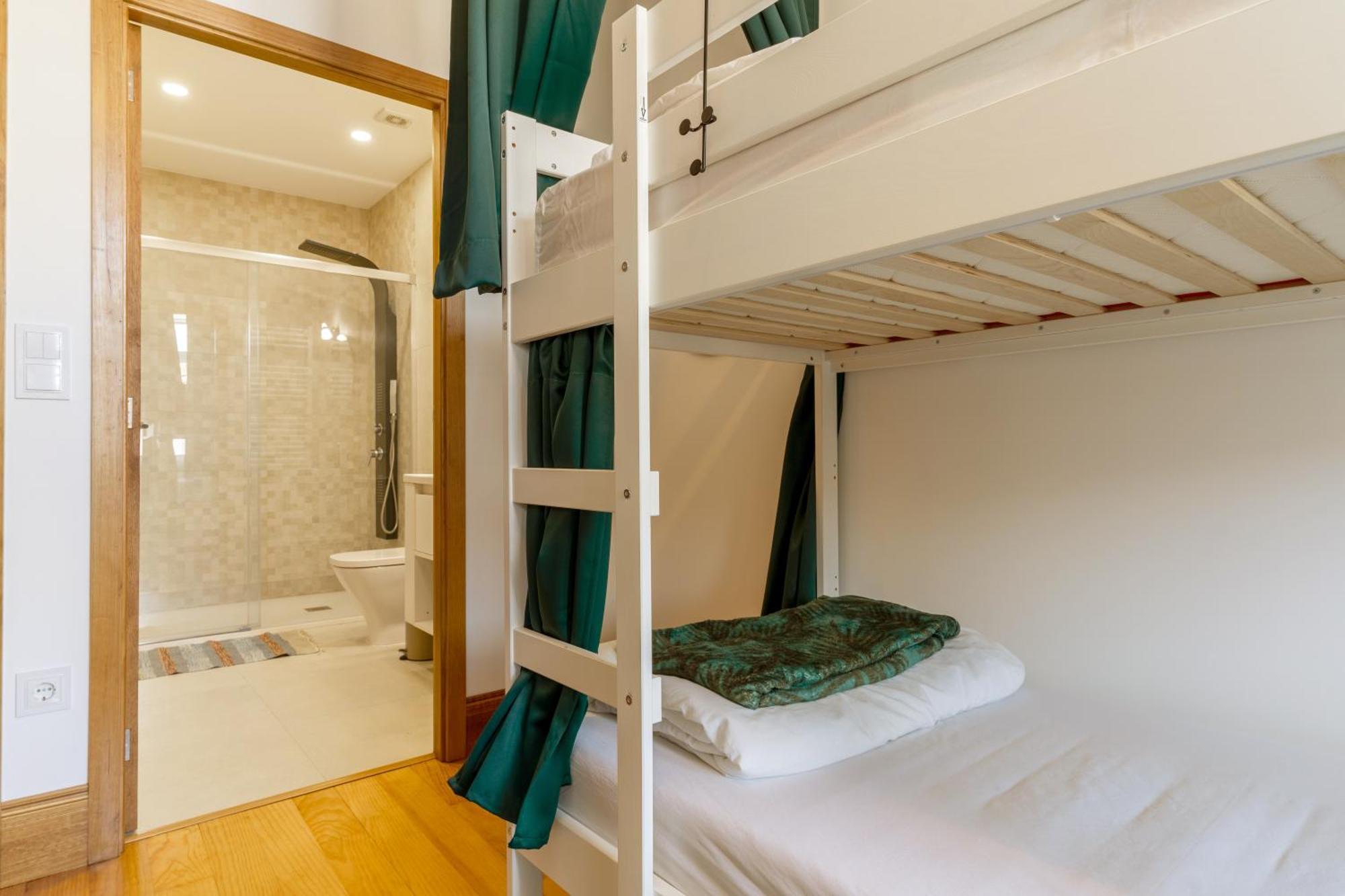 Cozy Nest Hostel Porto Dış mekan fotoğraf