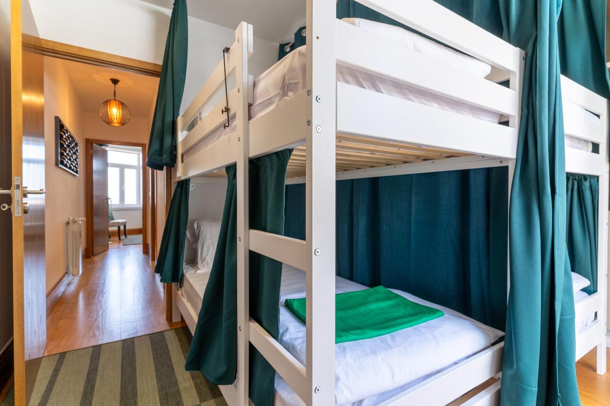 Cozy Nest Hostel Porto Dış mekan fotoğraf