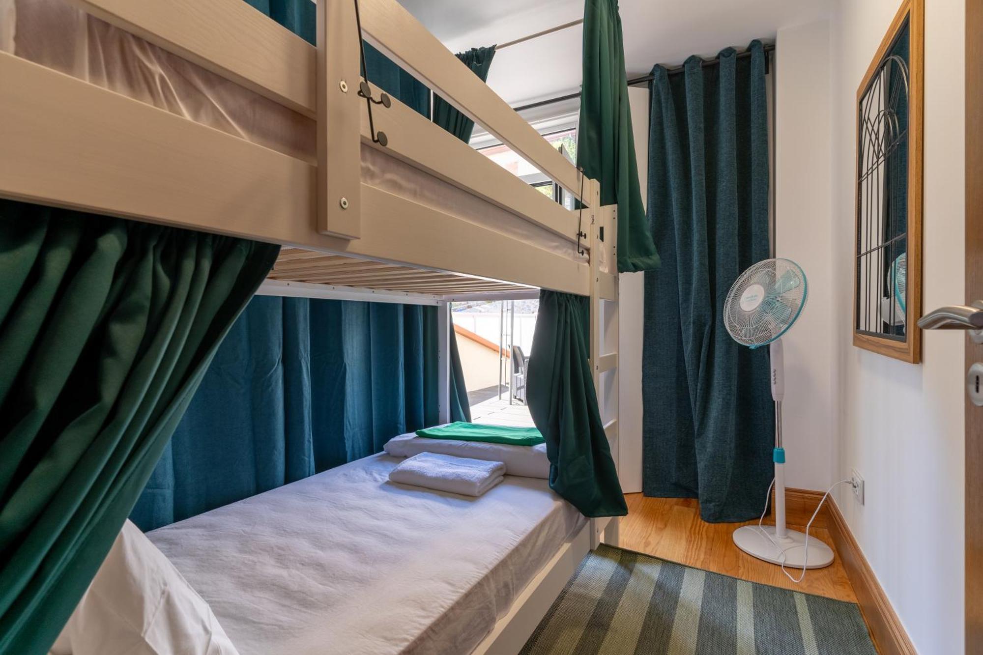 Cozy Nest Hostel Porto Dış mekan fotoğraf