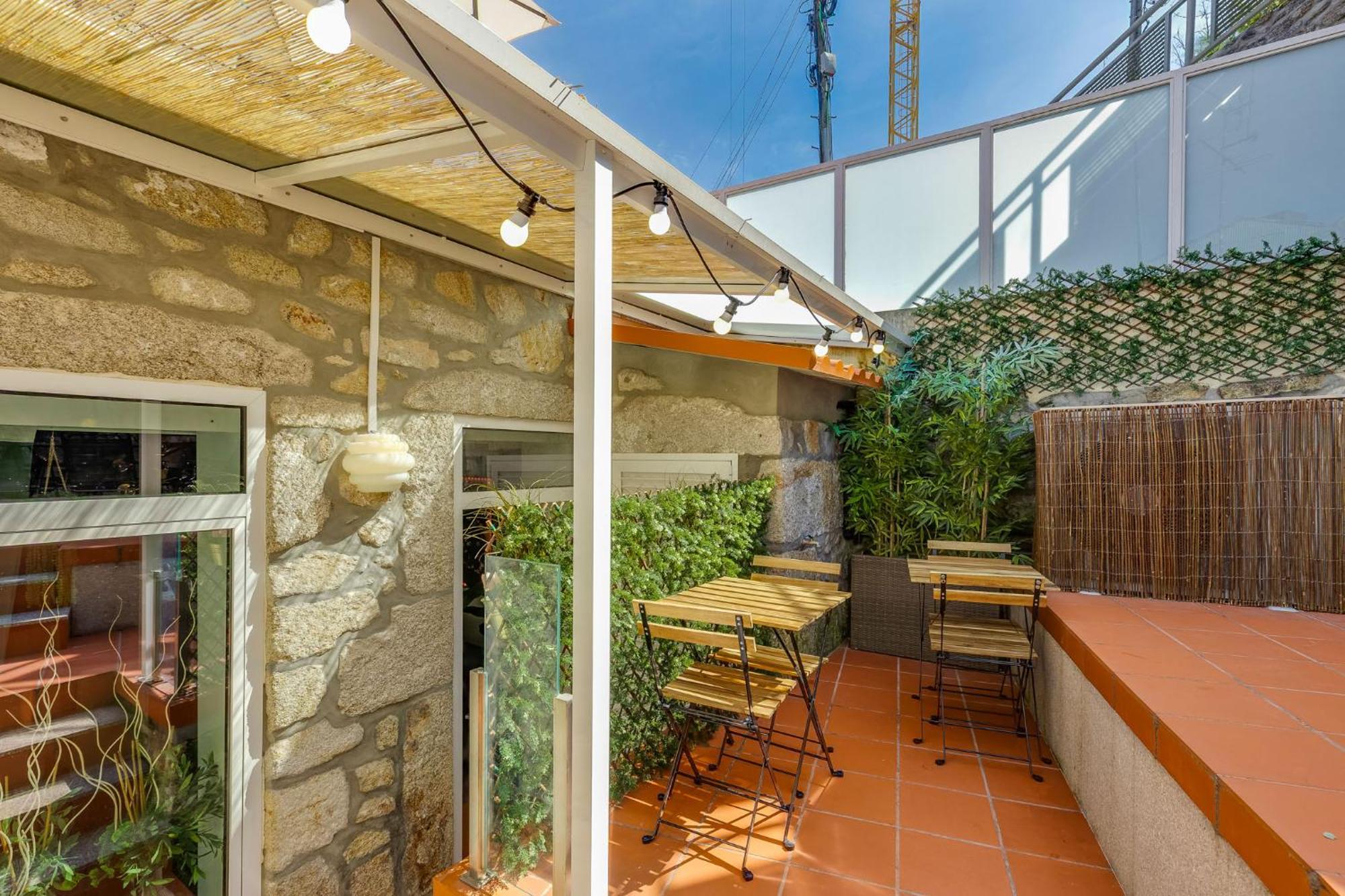 Cozy Nest Hostel Porto Dış mekan fotoğraf